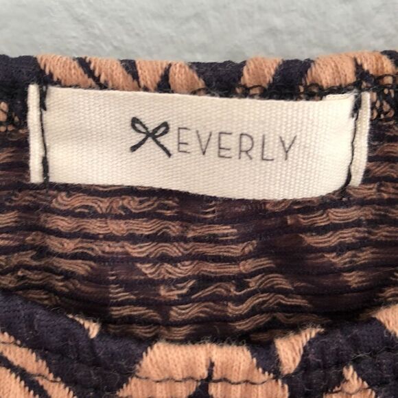 Vintage Everly mini dress.  Size Small.  70’s style. - Picture 2 of 7